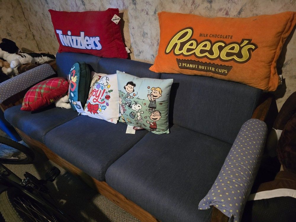 This End Up Couch