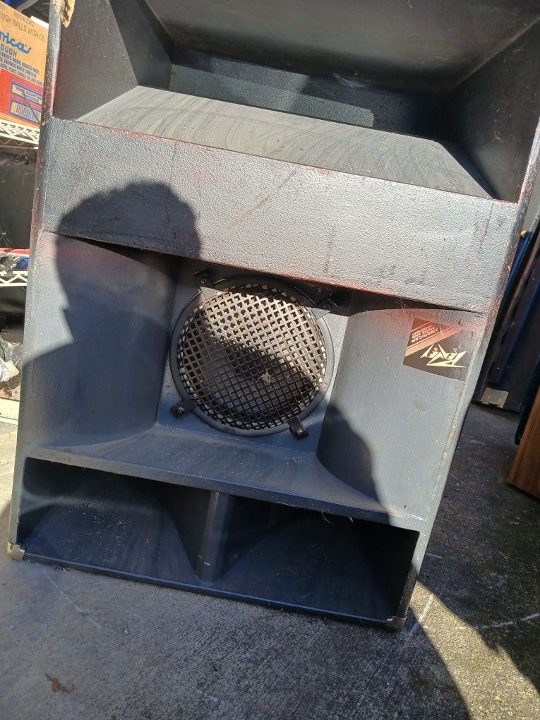 (2) 34×24 Peavey Stadium Speaker