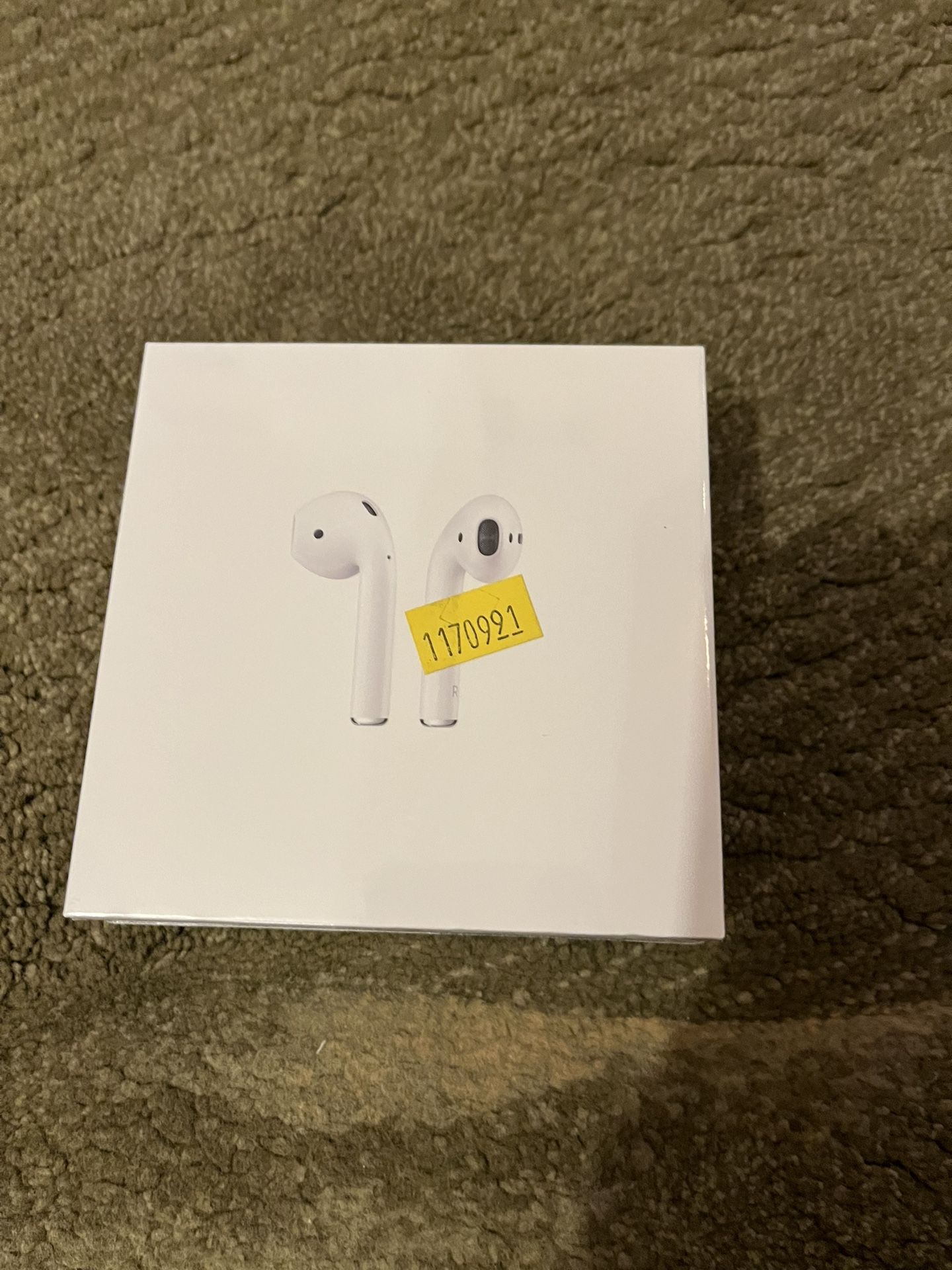 AirPods