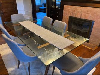 Westelm dinning table and 6x chairs