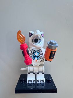 LEGO Series 29 Minifigures 71052 CMF