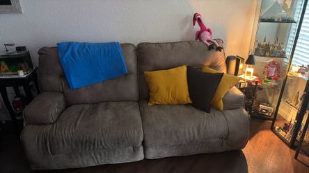 Asheley Recliner