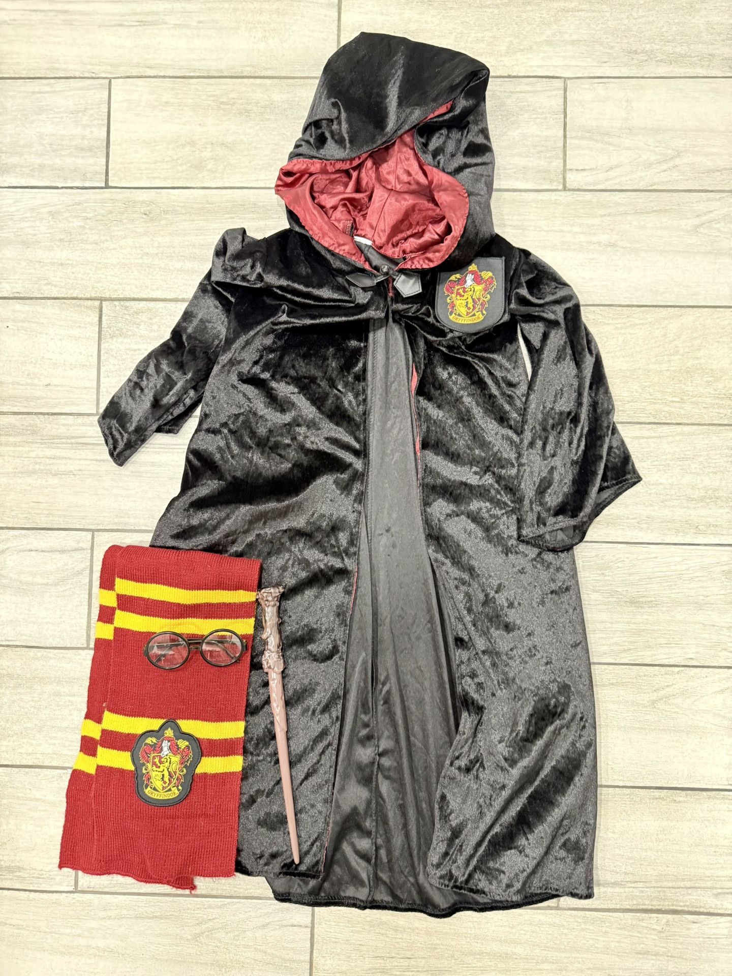 Halloween Costumes And Accessories
