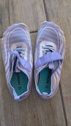 Girls Water shoe size 3