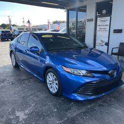 2018 Toyota Camry LE