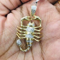 10KT Gold Scorpion Charm 2” W/0.25 CT Diamonds
