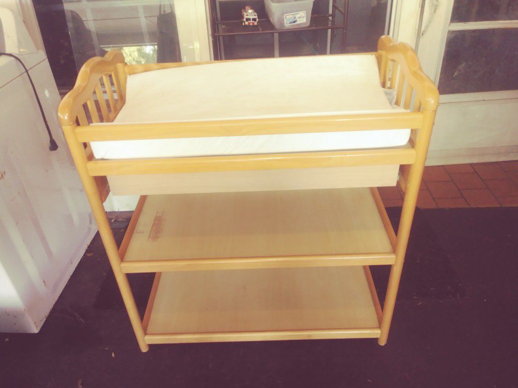 Maple changing table with contoured pad