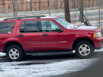 2005 Ford Explorer