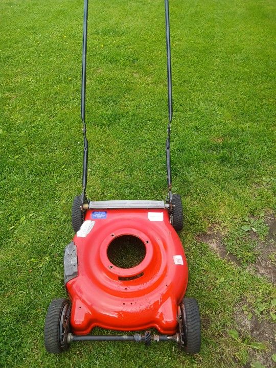 LAWN MOWER DECK