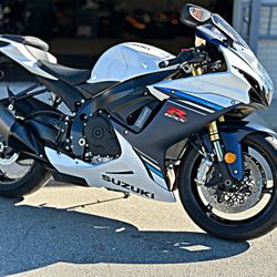 2023 Suzuki GSX-R750 M3 2216 Miles