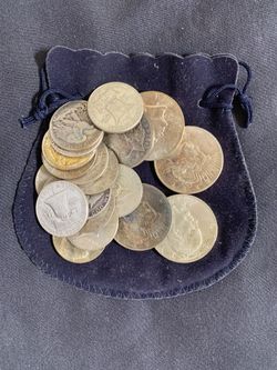Old Silver dollar & half dollar 19 total price is firm