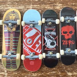 6 Tech Deck boards old and new gen Alien, Zero, Hawk etc