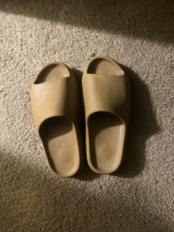 Yeezy Slides