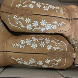 Quincy Boots Women