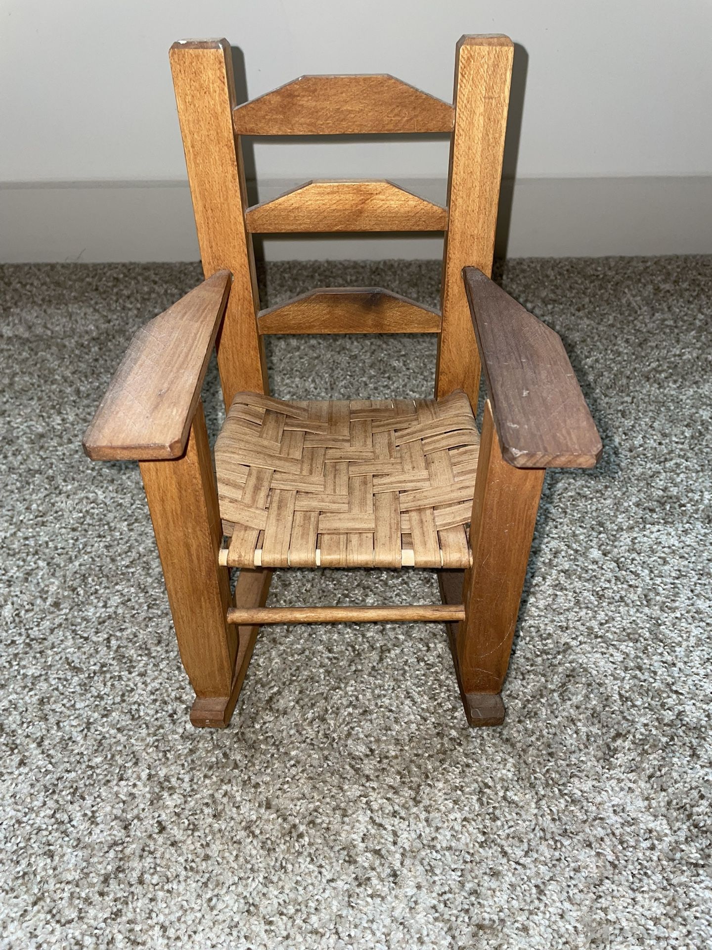 Mini Wood Decorative Rocking Chair – $10 🪑