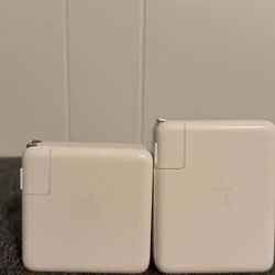 Apple Power Adapter (SOLD TOGETHER)