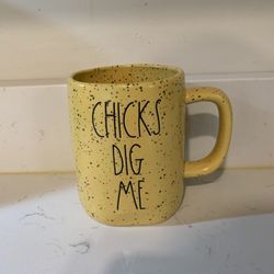 Rae Dunn Chicks Dig Me