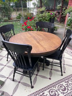 Vintage 1900s 48”  dining table and 4 chairs.