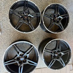 C8 Corvette wheels