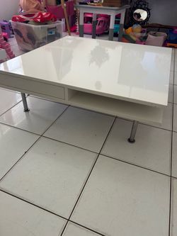 Center table