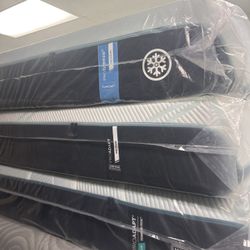 Tempurpedic King Mattresses