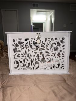 White Money box