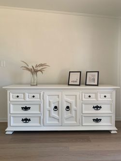 Thomasville dresser