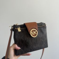 Michael Kors Flap Crossbody 