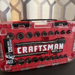 CRAFTSMAN 3/8" Drive Ratchet & Socket Set – 22pc (Black Chrome)