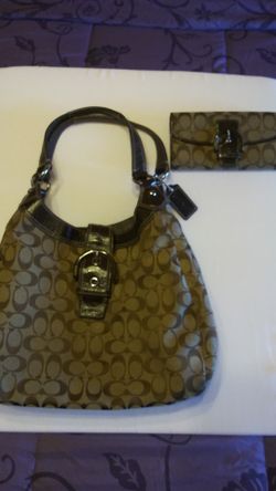 Coach Purse & Wallet