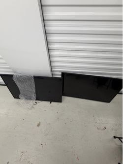 TV and Mount