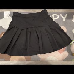 Black Pleated Skort
