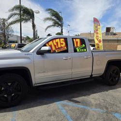 2017 GMC Sierra 1500 4x4 SLT 4dr Crew Cab 6.5 ft. SB