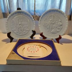 Vintage (2) Fenton Blue Satin Bicentennial Commemorative Plates