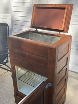 Antique ice box