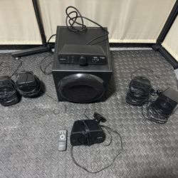 Logitech Z906 5.1 Surround Sound THX Certified Home Theater Speaker System Dolby