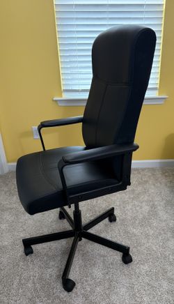 2 Office Chairs