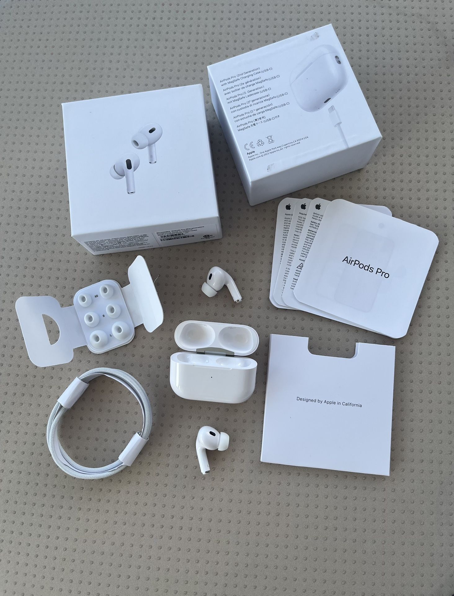 Airpod Pro 2 (Active Noise Cancellation)