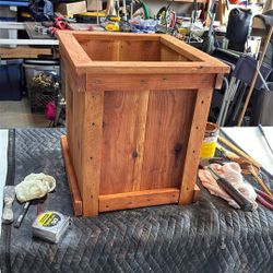 Redwood Planner Boxes