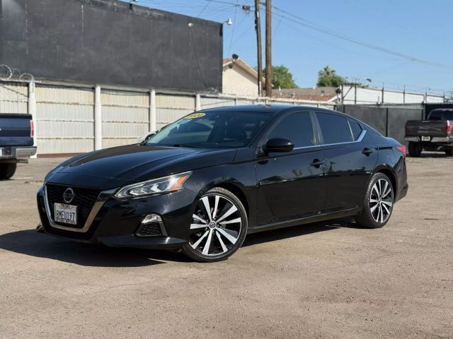 2020 Nissan Altima