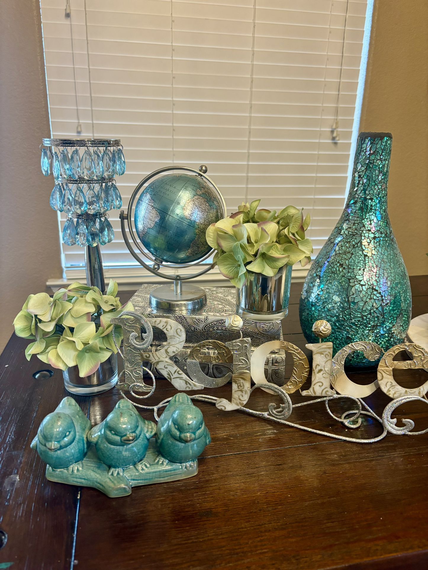 Lot Of Home Decor 