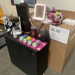 $5 special offer & bargain price & hot deals & Wholesale Price & Sales of the year include Moving Blankets & WIFI Repeater & 10 LBS Medicine Ball & LU