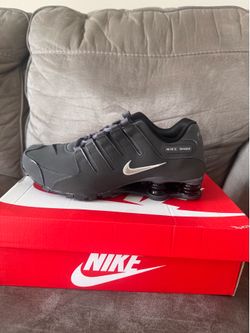 Nike Shox Limited - size 9.5