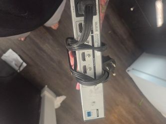Extron DA4 HD 4K (Part Number: 60-1481-01) 4-output HDMI distribution amplifier