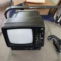Vintage Black And White 5” Tv