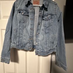 Levi’s Jean Jacket 