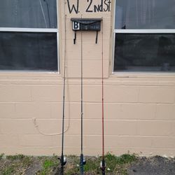 USED FISHING RODS GOOD CONDITION $15 EA
