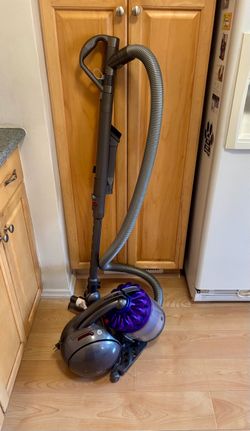 Dyson DC39 Canister Vacuum