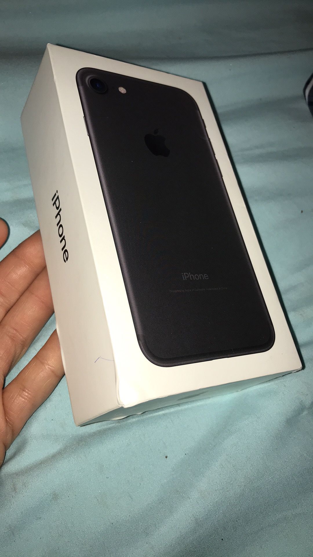 BOOST IPhone 7 NEW IN BOX
