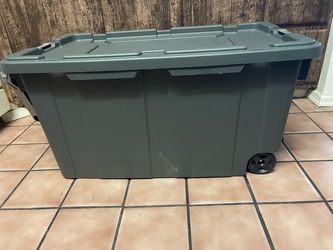 Storage bin